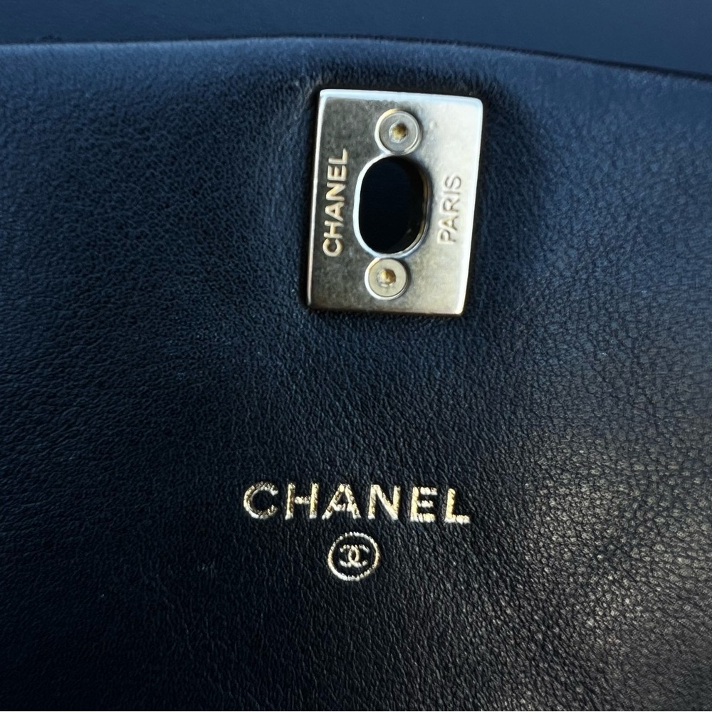 CHANEL Black Coco Mail Clutch Quilted Calfskin with Gold Chain - Picture 5 of 16